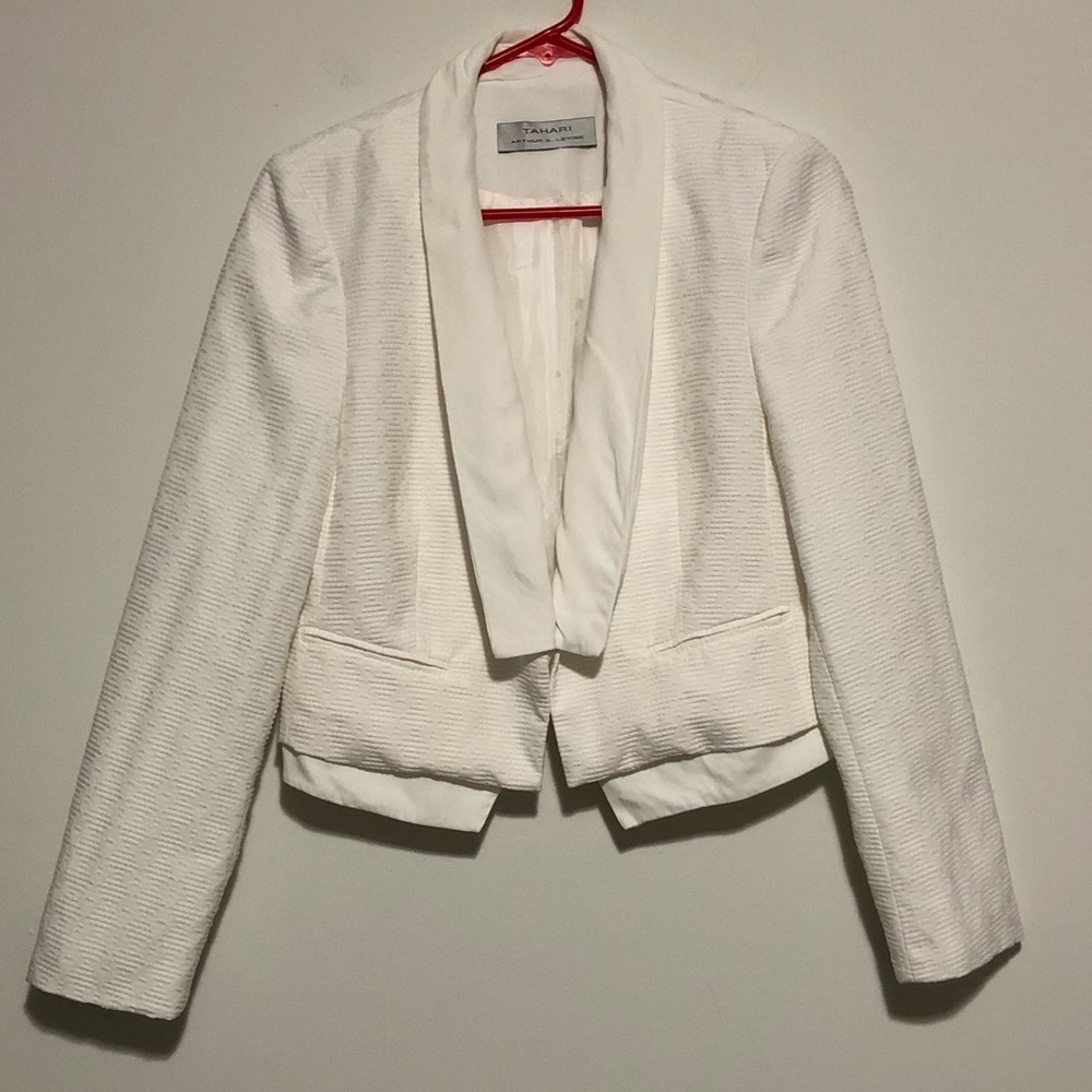 Tahari ASL White Open Blazer